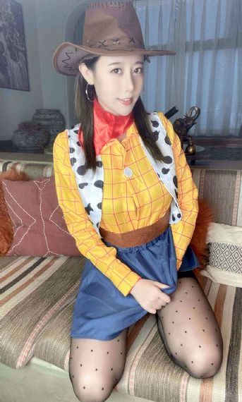 办公室内衣上下中卷观看_720免费观看韩国